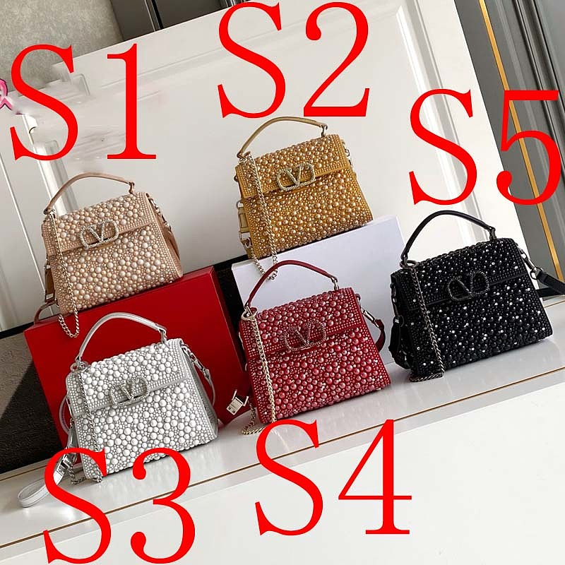 LVP9  bag 19-13-9 cm Shoulder bags