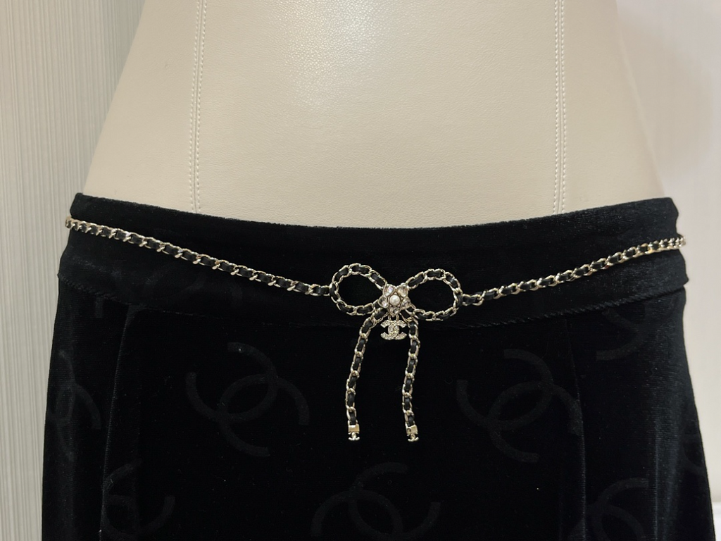CHN119  Women's new gold double C leather chain bow waist chain/sweater chain jewelry