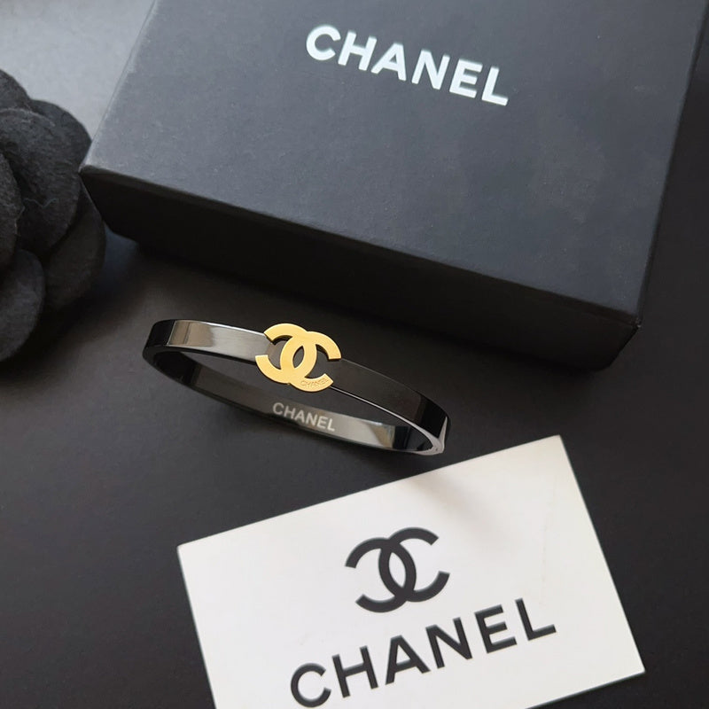 S438  New fashionable titanium steel bracelet jewelry
