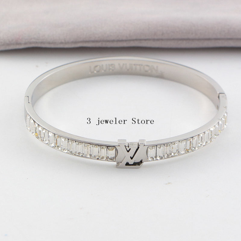 LVB74   316L steel and crystal with 18K gold plated   Jewelry
