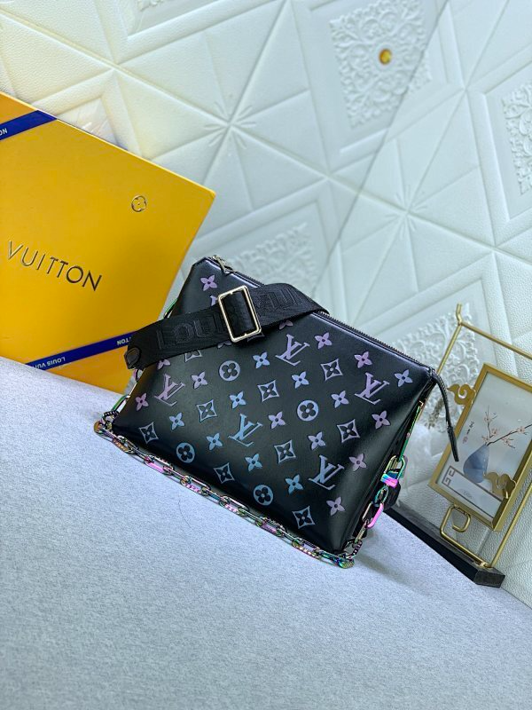 LLP5 Leather shoulder bag 26-20-12CM Hand Bags